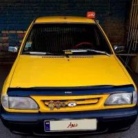 تاکسی عروسک لاکاغذی