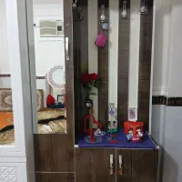 کمد خیلی تمیز و کم استفاده شده