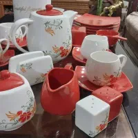 ظروف المانی|ظروف سرو و پذیرایی|تهران, تسلیحات|دیوار