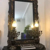 آینه و شمعدان