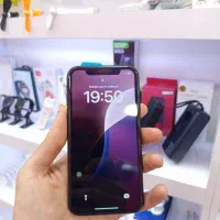 آیفون xr با حافظه ۱۲۸ گیگ