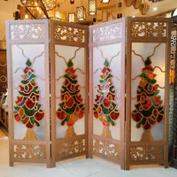 پاراوان درخت کریسمس ، پارتیشن شیشه رنگی