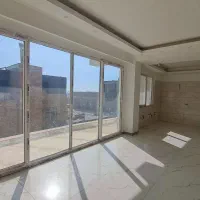 واحد آپارتمان ویلایی ۲۲۰ متر طبقه اول