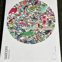 تبلت طراحی wacom intuos pro