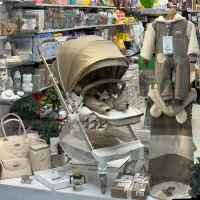 نیروی خدماتی خانم