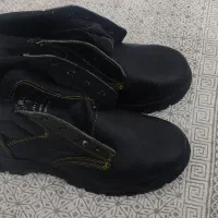 کفش کار سایز ۴۳|کیف، کفش، کمربند|اصفهان, ارداجی|دیوار