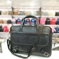 کیف اداری و دانشجویی|کیف، کفش، کمربند|مشهد, رده|دیوار