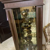 ویترین شیک ...بسیار نو و تمیز