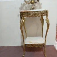 تعدادی وسایل تزیینی برنز