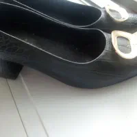 کفش|کیف، کفش، کمربند|تالش, هشتپر|دیوار