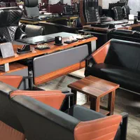 مبلمان اداری مدل پایه نقره ای طلایی|دفتر کار|کاشان, باهنر|دیوار