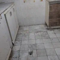 نیازمند  چند نیروخانم هستم برای نظافت منزل ساعتی