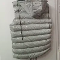 پافر شبرنگی|لباس|گلبهار, شهر جدید گلبهار|دیوار