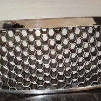 جلو پنجره تیبا و مانیتور آیینه ای