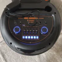 یک ماه خریدم. به خاطر جابه جایی. میفروشم|صوتی و تصویری|آبدانان, |دیوار