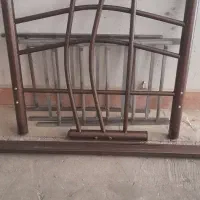 تخت خواب فلزی