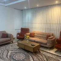 مبلمان جلومبلی وعسلی