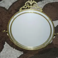 آینه پایه دار