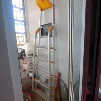 فروش تلویزیون و نردبان|تلویزیون و پروژکتور|تهران, صادقیه|دیوار