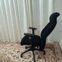 صندلی گردان|صندلی و نیمکت|نسیم‌شهر, |دیوار