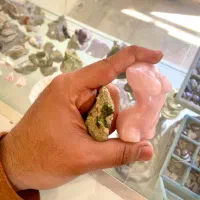 سنگ خام کلکسیونی و انرژی درمانی