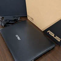 لپ تاپ ASUS i5 با گرافیک مجزا ۲گیگ در حد