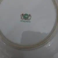 یک تعداد ظروف قدیمی گل سرخی|کلکسیون اشیاء عتیقه|کرج, آق تپه|دیوار