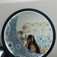 آینههٔ ماه|آینه|کیاشهر, |دیوار