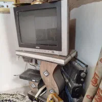 تلویزیون 21 تمیز با زیر یش|تلویزیون و پروژکتور|خورموج, |دیوار