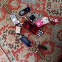 اسپیکر معاوضه با 7 تا فلش 16گیگ 4 گیگ