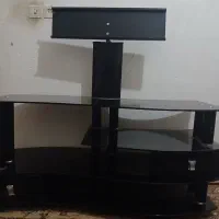 میز تلویزیون شیشه ای