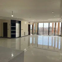 ۲۰۰ متر جنوبی چهار خواب طبقه شش دو طرف نور|اجارهٔ آپارتمان|اصفهان, بهارستان (مخابرات)|دیوار