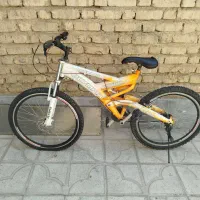 دوچرخه 26