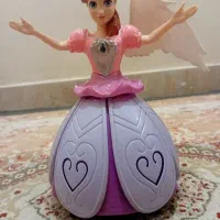 آنا رقصان و نورانی