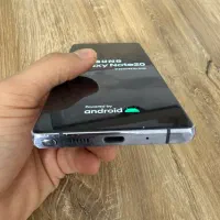 نوت 20 معمولی تمیز