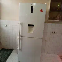 همه چی در حد نو|یخچال و فریزر|آبیک, |دیوار