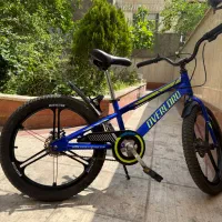 دوچرخه در حد نو