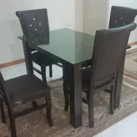 میز غذاخوری درحد نو 4 نفره