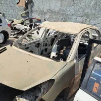 بدنه ۲۰۷ مدل ۹۷|قطعات یدکی و لوازم جانبی|شیراز, آزادی|دیوار