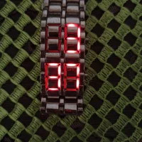 ساعت مچی کامپیوتری (adidas)