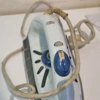 دو عدد اتو بخار کاملا سالم