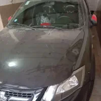 کوییک r