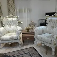 مبل سلطنتی نه نفره و میز نهارخوری شش نفره|مبلمان خانگی و میز عسلی|رشت, معلم|دیوار