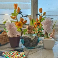 چراغ گردسوز و سبد حصیری شمعدون گلدان چینی دکوری|صنایع دستی و سایر لوازم تزئینی|مشهد, عامل|دیوار