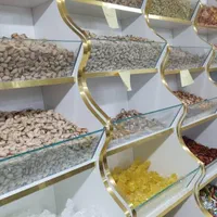 جای ادویه گیاهان مغازه قفسه تیپ آجیل طرح عطاری