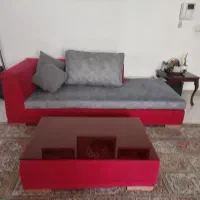 مبل و میز ناهارخوری