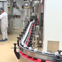 کارخانه تجهیزات پزشکی معتبر نیمه دولتی(آقا و خانم)