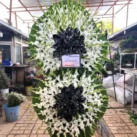 تاج گل ترحیم بازار گل محلاتی عمده و تک