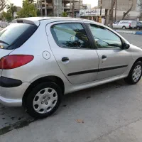 206 نقره ای در حد