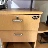 کامپیوتر خانگی با میز|رایانه رومیزی|رشت, صفاری|دیوار